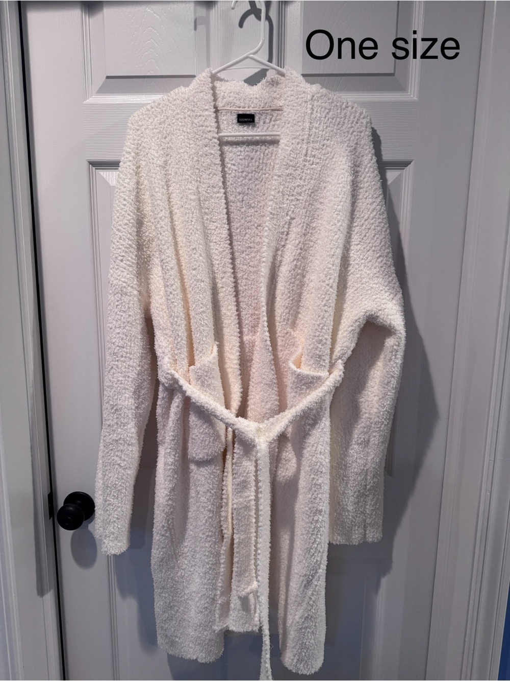 Cozy Women's Plush Robe - Cream, One Size